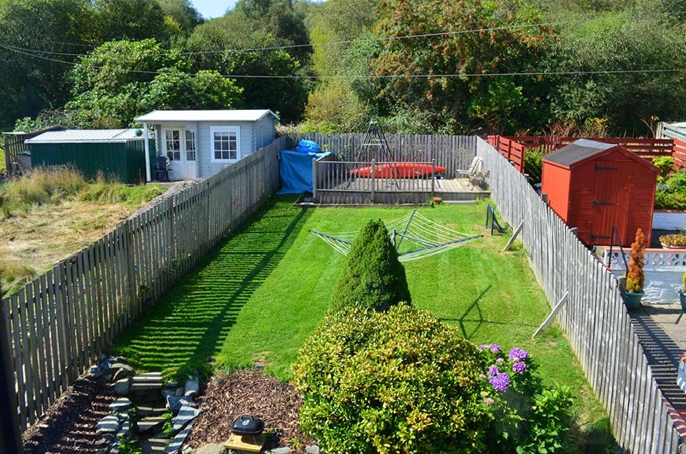 Alexander Street, Dunoon, Argyll and Bute, PA23 3 bed terraced house £140,000