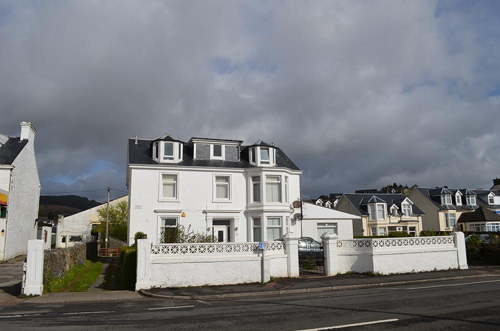 Alexandra Parade, Dunoon, Argyll and... 2 bed flat £65,000