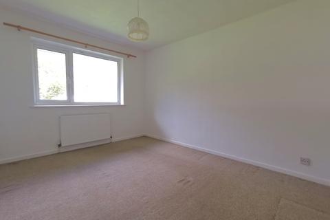 31 Bramble Drive, Hailsham, BN27 3EG