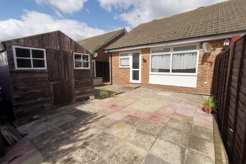 31 Bramble Drive, Hailsham, BN27 3EG