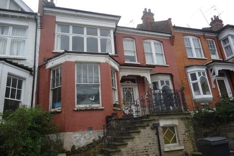 1 bedroom in a house share to rent, A, Woodland Rise, Muswell Hill, N10