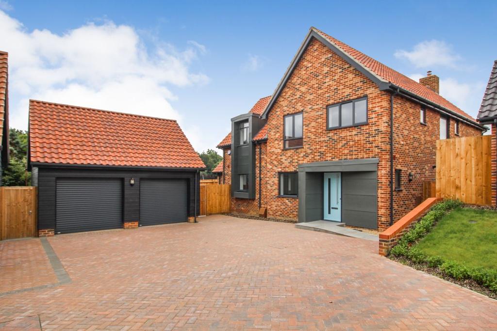 Goldsmiths, Ufford, Woodbridge 4 bed detached house £3,000 pcm (£692 pw)