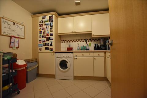 2 bedroom apartment to rent, London, London SE16