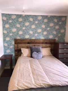 House share to rent - Cross Street, Spalding