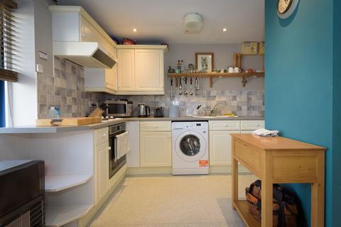 undefined, Flat 4, Croft Court, Ross-on-Wye, HR9 7AB