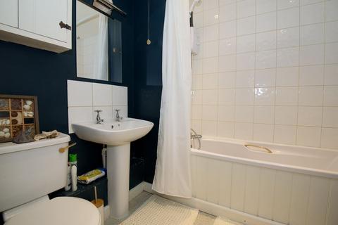 undefined, Flat 4, Croft Court, Ross-on-Wye, HR9 7AB