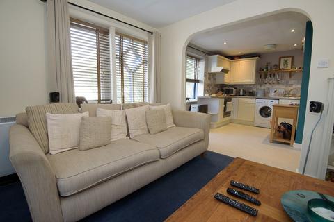 undefined, Flat 4, Croft Court, Ross-on-Wye, HR9 7AB