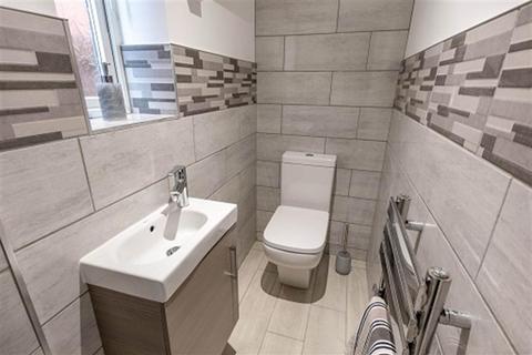 8 Briar Grove, Harworth, Doncaster, DN11 8SE