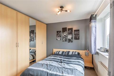 8 Briar Grove, Harworth, Doncaster, DN11 8SE