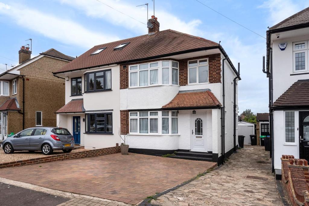 Constance Crescent, Hayes 3 bed semidetached house £600,000