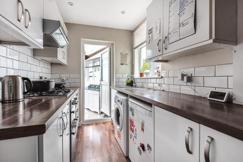 48 Constance Crescent, Bromley, BR2 7QQ