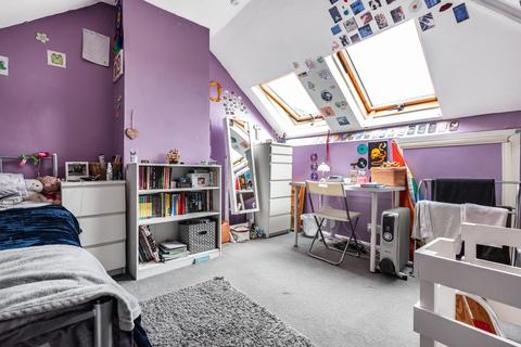 48 Constance Crescent, Bromley, BR2 7QQ