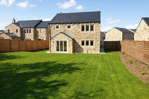 4 bedroom detached house to rent, Higher Raikes Drive, Skipton, BD23