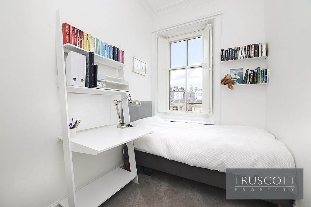Double Bedroom 4