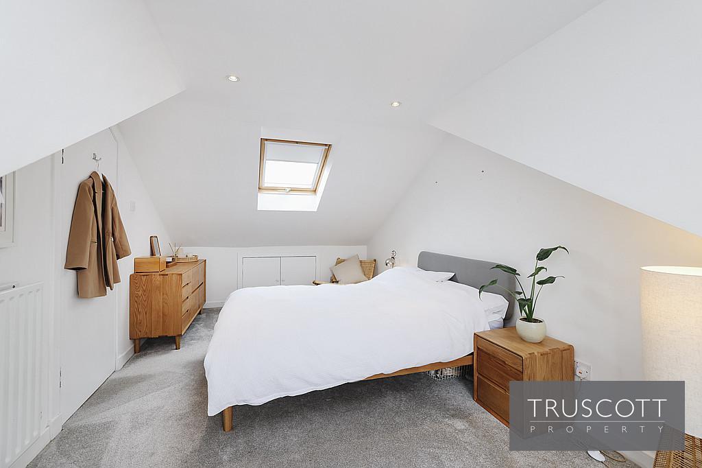 Double Bedroom 1