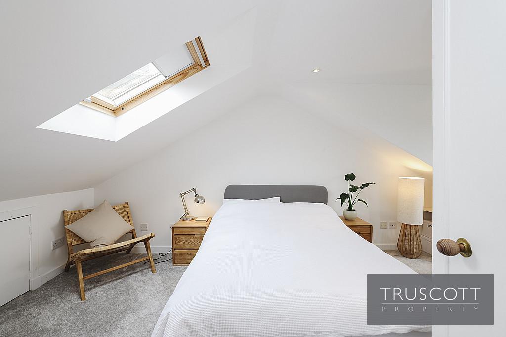 Double Bedroom 1