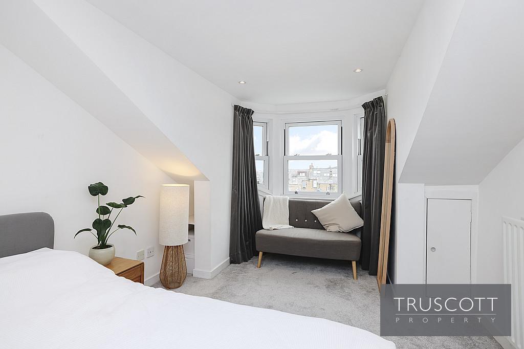 Double Bedroom 1