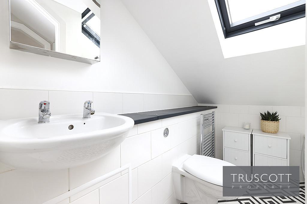 First Floor Bathroom