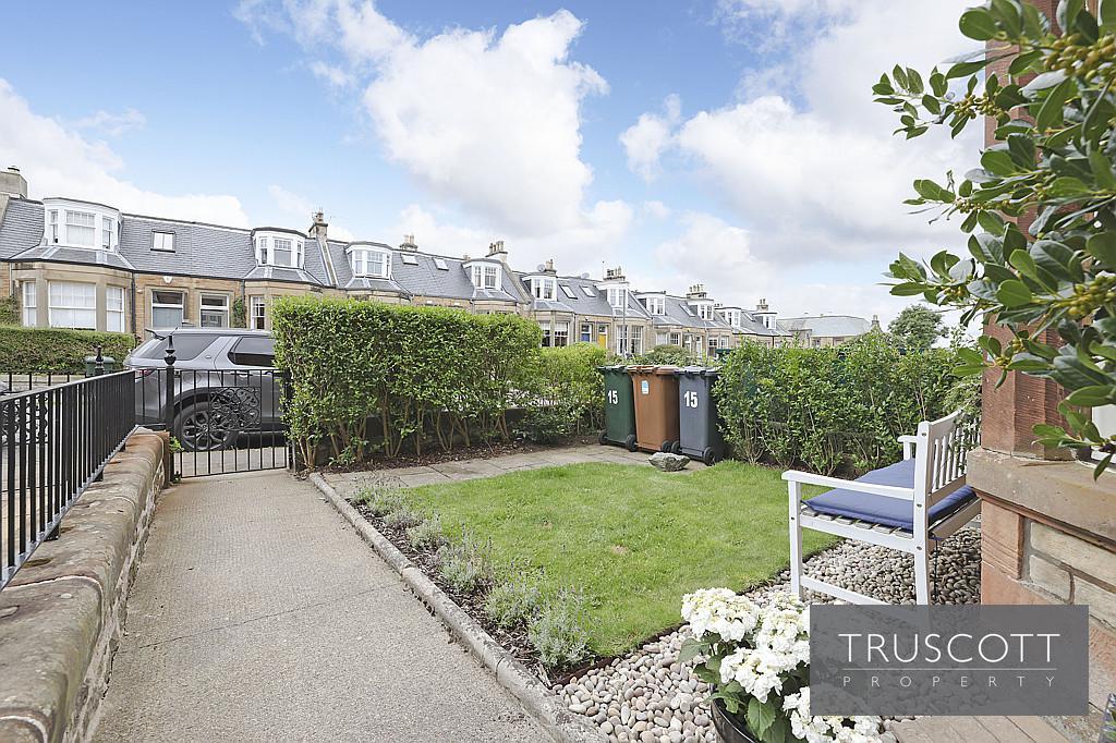 Private Front Garden