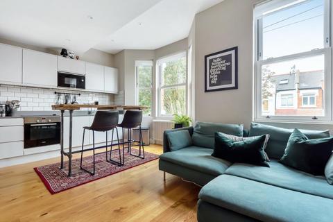 Flat 2, 3 Willcott Road, London, W3 9QX