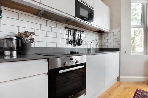 Flat 2, 3 Willcott Road, London, W3 9QX