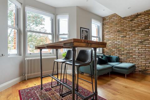 Flat 2, 3 Willcott Road, London, W3 9QX
