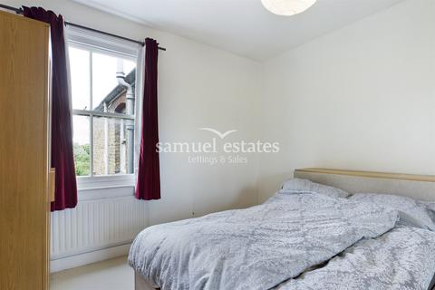 1 bedroom flat to rent, Burntwood Lane, Earlsfield, SW17
