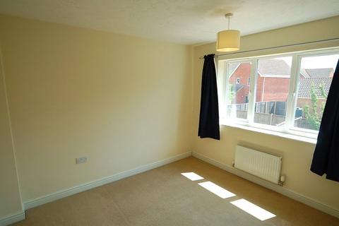 3 bedroom detached house to rent, Linden Walk, Beck Row, Bury St. Edmunds, Suffolk, IP28