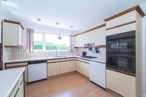 6 Hazel Avenue, Crieff, PH7 3ER