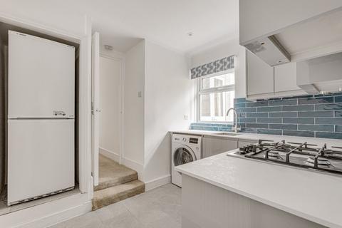2 bedroom flat to rent, Marville Road, Parsons Green, London