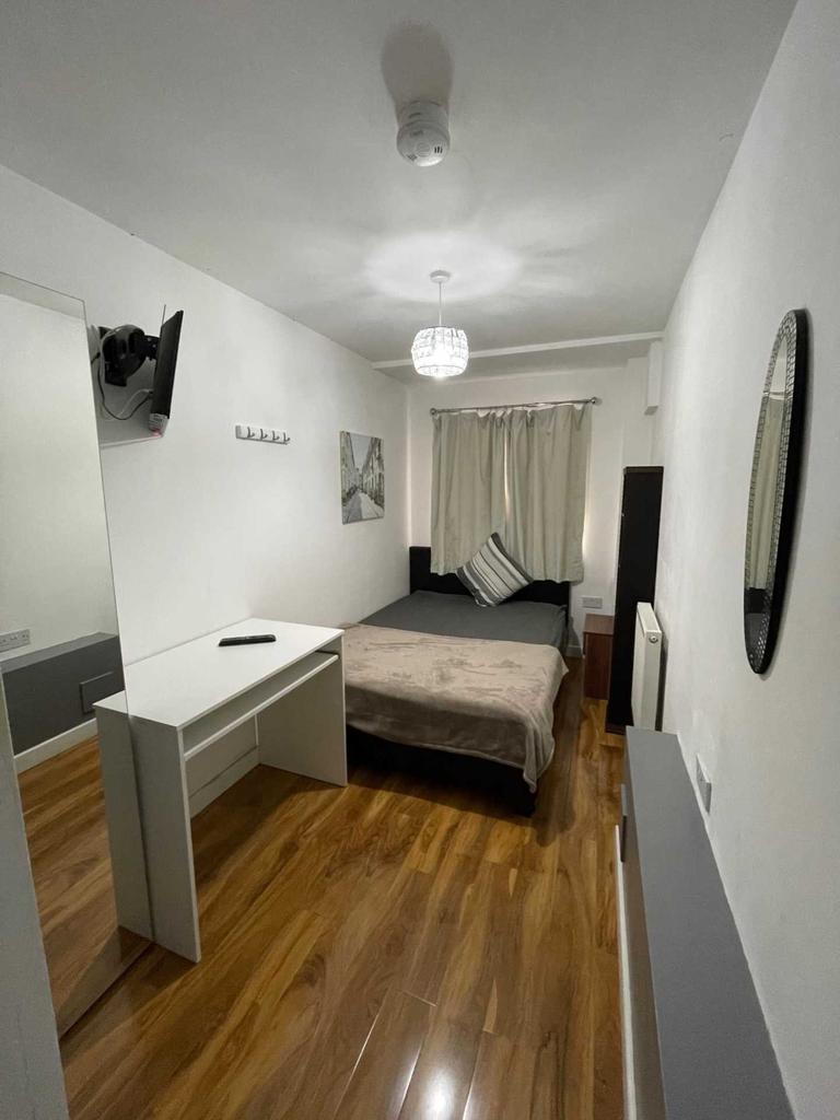 Boston Avenue, Reading 1 bed in a house share £500 pcm (£115 pw)