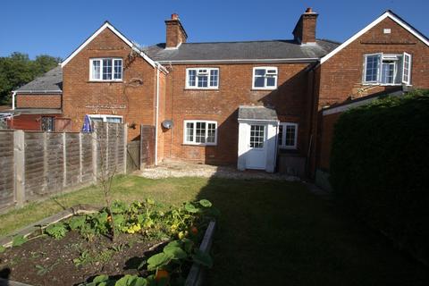 2 bedroom terraced house to rent, Romsey Road, Awbridge, SO51