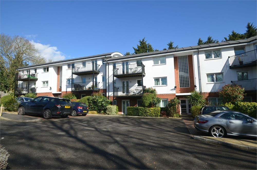 Meridian Close Mill Hill NW7 2 Bed Flat 1 375 Pcm 317 Pw 