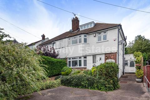 34 Wise Lane, London, NW7 2RE