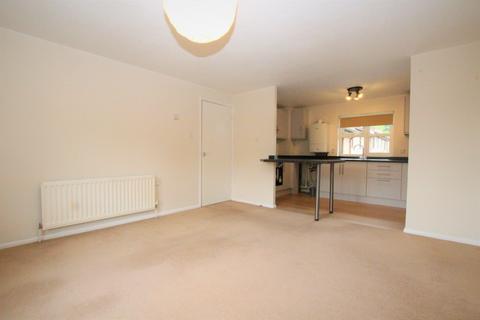 1 bedroom flat to rent, Gentian Close, Grove Green, Maidstone ME14