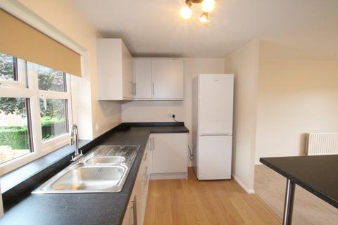 1 bedroom flat to rent, Gentian Close, Grove Green, Maidstone ME14