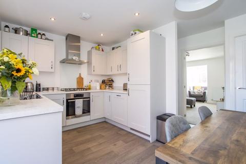 52 Caerwent Close, Dinas Powys, CF64 4QA