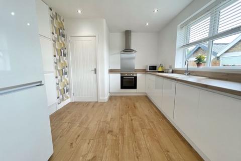 33 Bradley Road, Grimsby, DN33 1QN