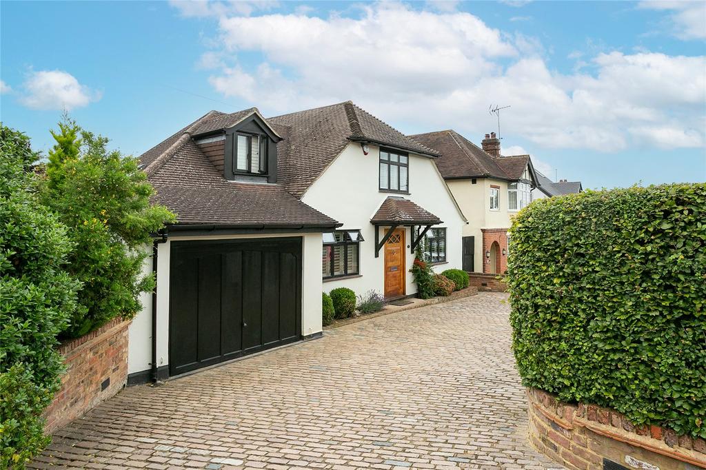 Wayside Avenue, Bushey... 5 bed detached house £1,250,000