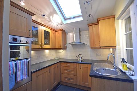 Cosy Cottage Stoney Bottom, Grayshott, Hindhead, GU26 6HN