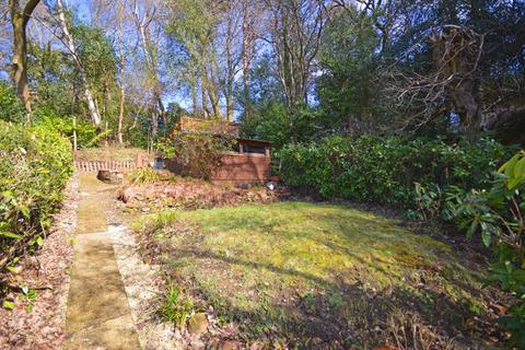 Cosy Cottage Stoney Bottom, Grayshott, Hindhead, GU26 6HN