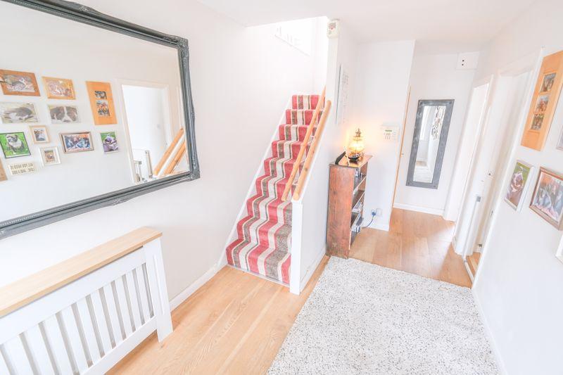 Lowlands Avenue, Streetly, Sutton Coldfield, B74 3RF 3 bed semi