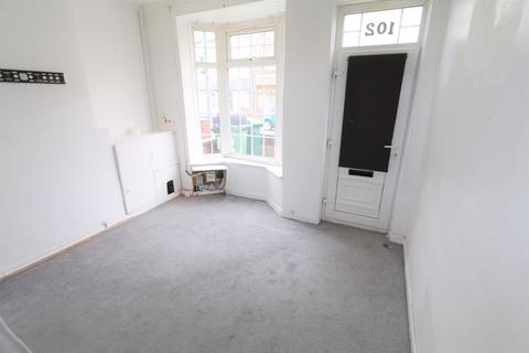 102 Edith Road, Smethwick, B66 4QY