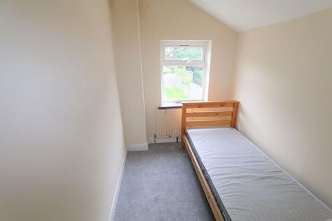 102 Edith Road, Smethwick, B66 4QY
