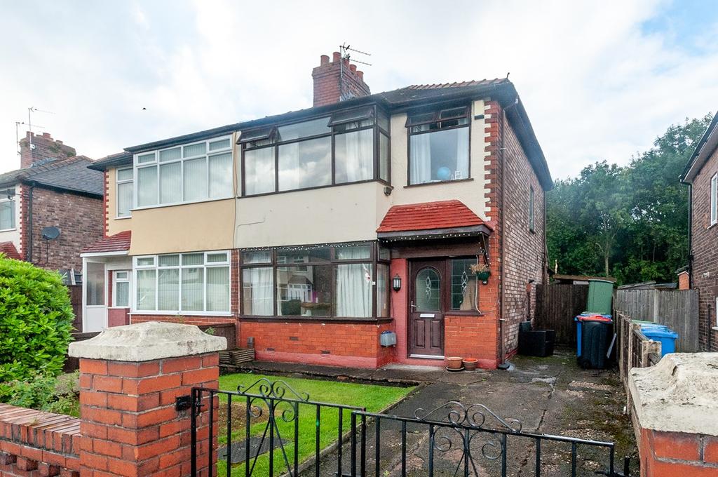 Brownhill Drive, Padgate, Warrington, WA1 3 bed semidetached house £