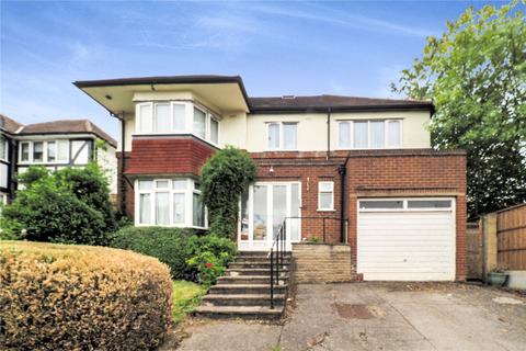 7 bedroom detached house for sale - Eversley Avenue, Wembley, HA9