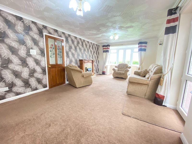 Aspen Close, Harriseahead, ST7 4HD 3 bed detached bungalow £225,000