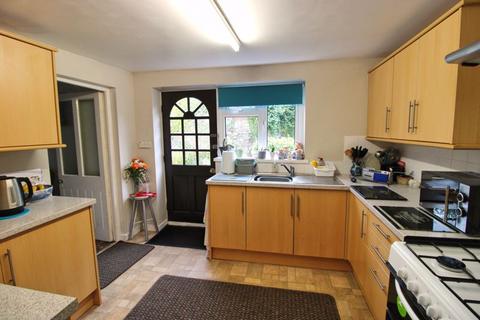 4 bedroom detached house for sale - Monmouth Road, Abergavenny