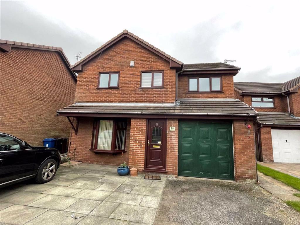 Holdenbrook Close, Leigh, Lancashire 4 bed detached house £320,000