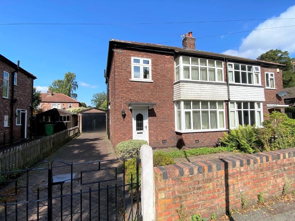 Ambrose Drive, West Didsbury 3 bed semidetached house £325,000